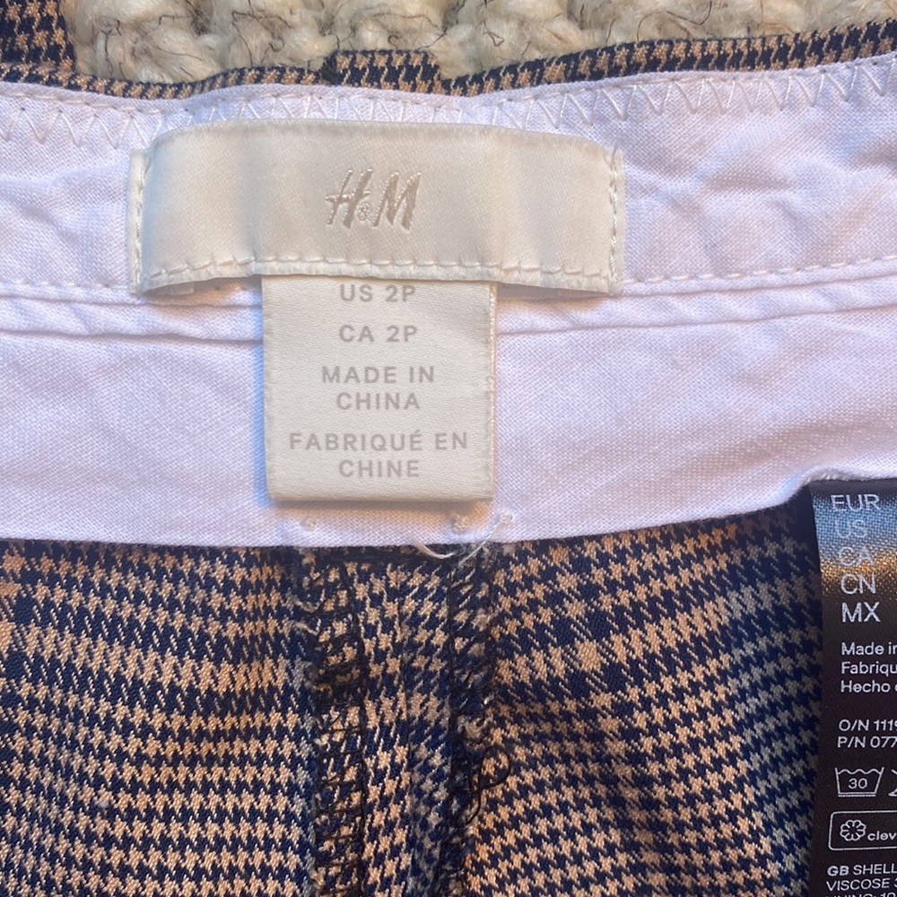 H&M Slacks - Picture 3 of 4